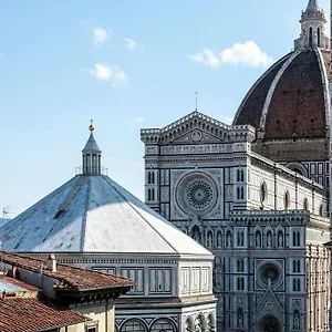  Apartment Duomo Elegante