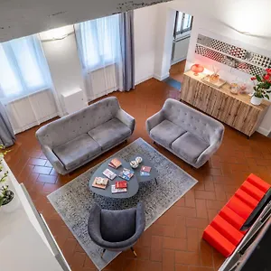  Apartment Uffizi